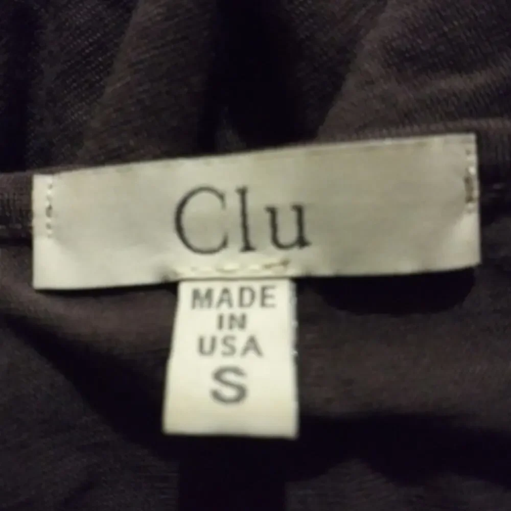 Clu Gray Side Rouched Dress Size Small - Picture 2 of 3
